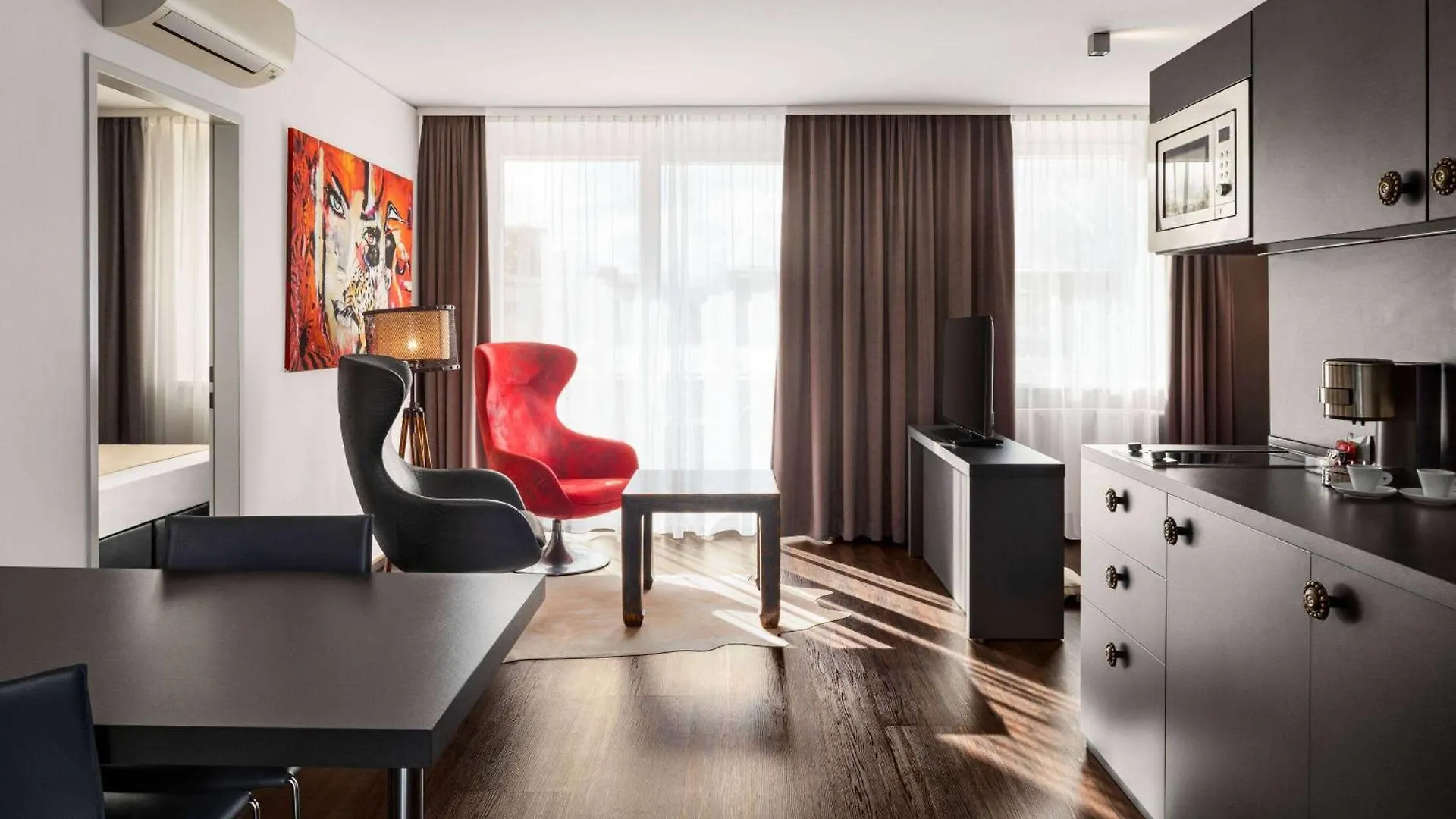 **** Hotel Amedia Luxury Suites Graz, Trademark Collection By Wyndham Austria